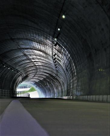 ー 構想から80年 ー 「新坂下トンネル」の完成と“南北