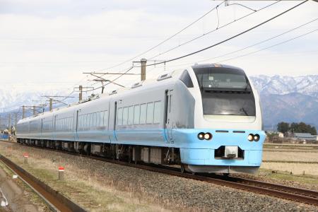 【上野から横川へ直通運行】E653系「碓氷峠号」で碓氷
