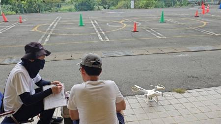【6歳から国家資格まで】荒川区のドローンスクールが