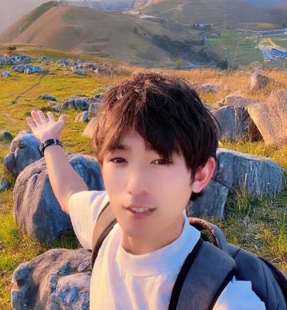 総フォロワー400万人「観光地創出インフルエンサー」J 総フォロワー400万人「観光地創出インフルエンサー」J