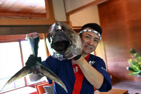 【年間開催500件突破・前年比130％】ただのマグロ解体