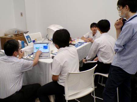 過去最大規模の中高生90名が本格的な分析機器をutf-8 過去最大規模の中高生90名が本格的な分析機器をutf-8