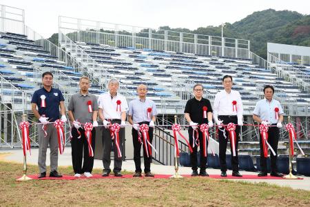 アシックス里山スタジアム増席工事が完了 アシックス里山スタジアム増席工事が完了
