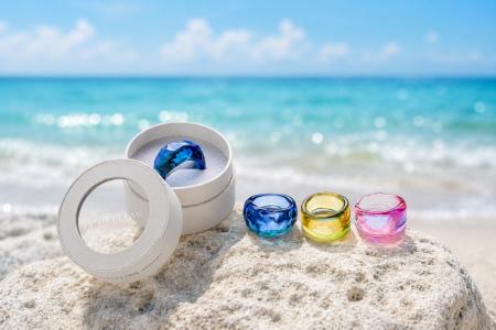 沖縄の海の色や思い出を閉じ込めた、世界に一つだけの 沖縄の海の色や思い出を閉じ込めた、世界に一つだけの