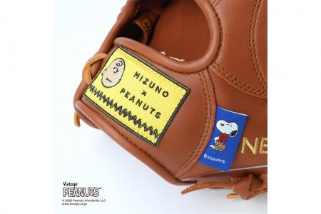 「TAKE CARE WITH PEANUTS」野球品を発売 「TAKE CARE WITH PEANUTS」野球品を発売