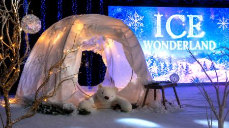 真夏の大阪に“雪国”が出現!? WHATAWONで夏限定イベン