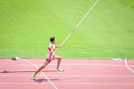 日本学生陸上競技個人選手権大会 男子棒高跳2連覇中 ―