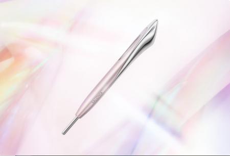 大好評！ペン型美顔器「フェイス カレントポインター