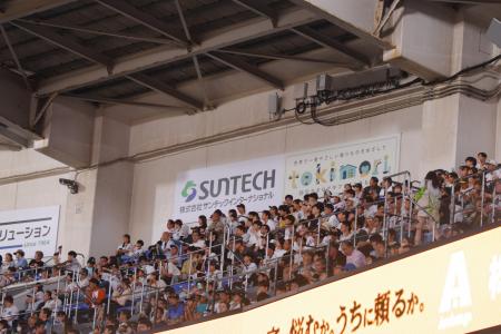 ZOZOマリンスタジアムに“世界で一番やさしい贈りもの” ZOZOマリンスタジアムに“世界で一番やさしい贈りもの”