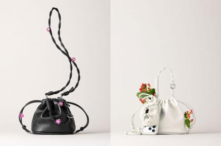 巾着型のフォルムが織りなす有機的なシルエット。艶や