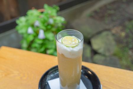 【本店限定】和歌山県産青梅×抹茶の「梅と抹茶のソー 【本店限定】和歌山県産青梅×抹茶の「梅と抹茶のソー