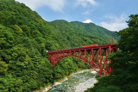 【JAF富山】宇奈月駅で「子ども安全免許証」を発行！