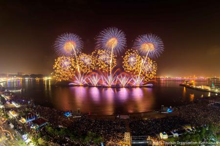 韓国・浦項の夜空を彩る「国際花火ショー」へ！11月20