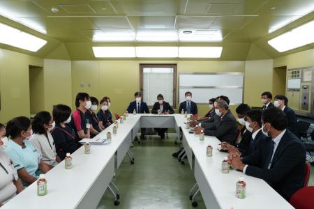 医療・介護分野の人材不足解消へ　駐日スリランカ大使