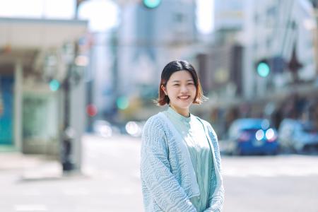 若者たちの足が、再び新潟・古町へ向かう。
──utf-8 若者たちの足が、再び新潟・古町へ向かう。
──utf-8