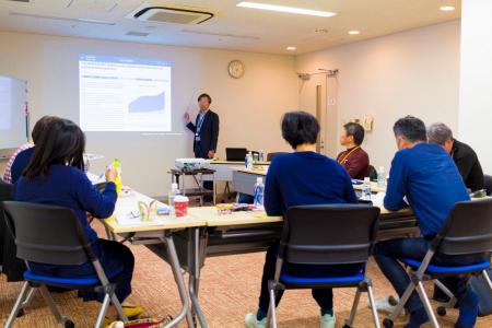 少数株ドットコム、社員教育の一環として「ドローン大