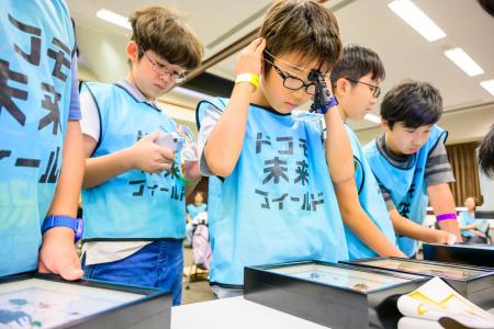 子どもたちが標本づくりに挑戦し、昆虫学の面白さを体