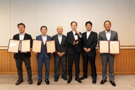 大分県と三和酒類が共同開発した醸造用ブドウ6品種が 大分県と三和酒類が共同開発した醸造用ブドウ6品種が