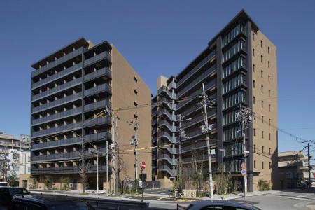 コスモスイニシアの分譲マンションと学生マンションが コスモスイニシアの分譲マンションと学生マンションが