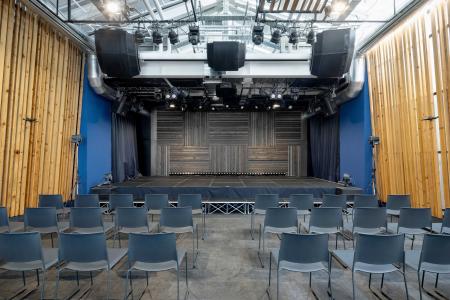 東京・天王洲のライブハウス「KIWA」、2026年10月1日