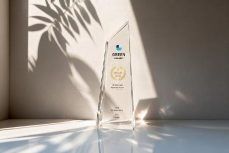 【GREEN AWARD 2025 金賞受賞】吸着式衣類スチーマー