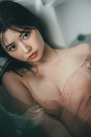 「王様のブランチ」リポーター待望の初写真集! 冴木 「王様のブランチ」リポーター待望の初写真集! 冴木