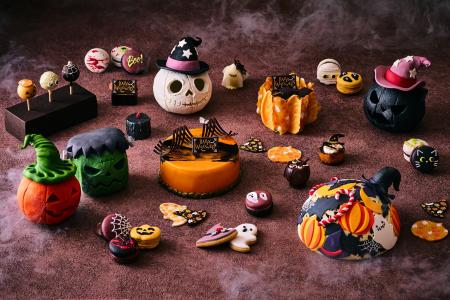 チョコレートドームで覆ったハロウィンケーキや丸ごと