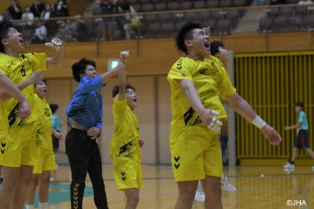 第55回全国中学校ハンドボール大会 男子・GHRが初優 第55回全国中学校ハンドボール大会 男子・GHRが初優