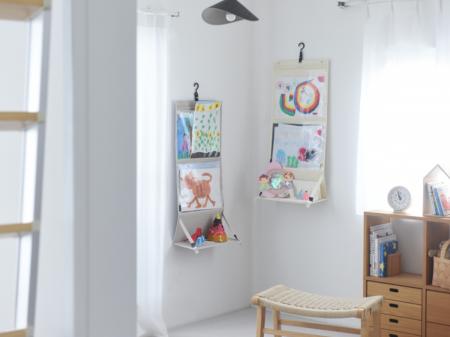 子どもの作品、飾って収納！bon moment「作品収納ウォ