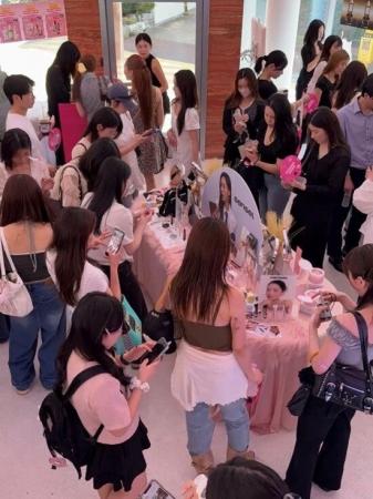 ビューティープラットフォーム「POWDER ROOM」、日本