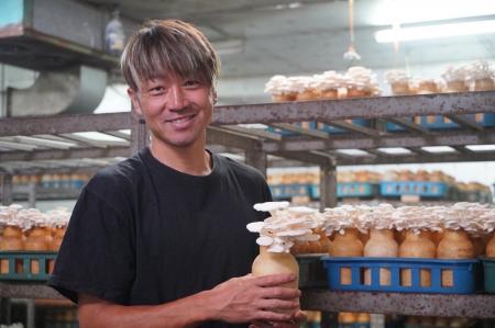 【22名限定】銀座で「茨城ダービー」を観戦！元Ｊリー