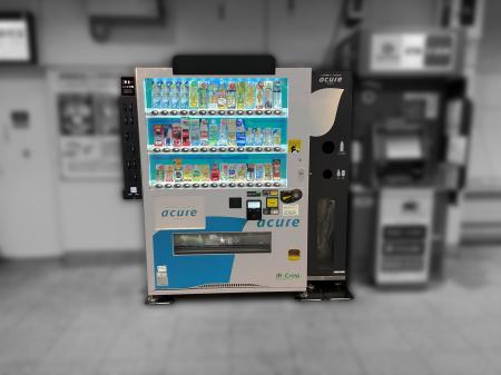 モバイルバッテリーレンタル「充レン」、自動販売機の