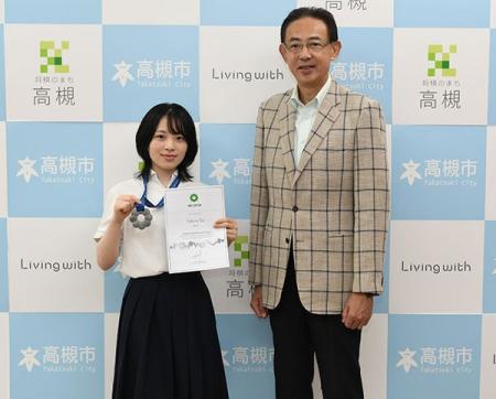 高槻高校3年の田尾倖那さんが国際生物学オリンピック 高槻高校3年の田尾倖那さんが国際生物学オリンピック