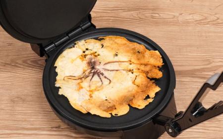身近な食材や余り物を挟むだけでパリパリに　大好評の
