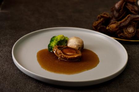 【 秋季限定 】松茸、上海蟹味噌、岩手県吉浜産の干し