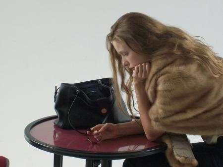 「minitmute」、26 FWコレクション「the hour」