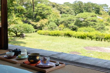 【伊豆長岡温泉 三養荘】ご好評につき「日本庭園カフ