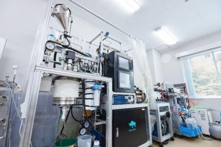 革新的技術　汚泥から電力とCO2を同時回収 ／ ライノ