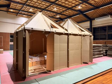 令和8年熊本地震の被災地へ「インスタントルーム」100