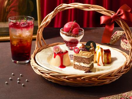 【Afternoon Tea】栗や葡萄の秋スイーツでルネサンス