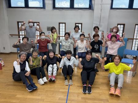 温泉×交流×運動で、もっと元気に！　～高齢者の「通い
