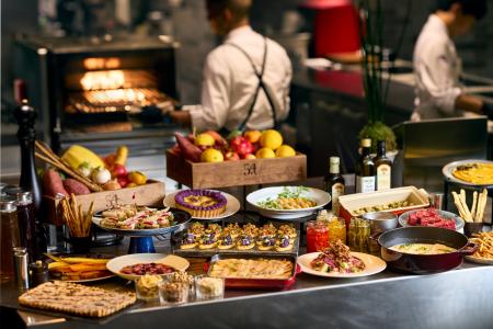 【ダーワ・悠洛 京都】Wellbeing Buffet 炭火の香りと