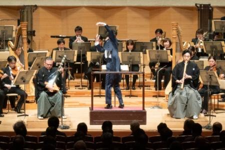 世界を舞台に活躍する指揮者・山田和樹×読響、圧巻の