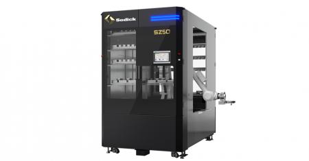 最大可搬質量43kgを実現した 電極・ワーク交換装置「S