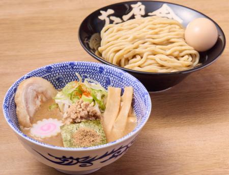 六厘舎、9月1日よりJR名古屋駅1番線に90日間限定出店