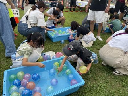 神戸・しあわせの村に花火と縁日がそろう2日間　utf-8