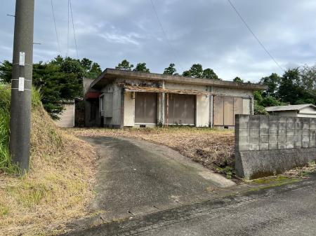 旧青戸中学校教頭住宅を一般競争入札により売却します 旧青戸中学校教頭住宅を一般競争入札により売却します