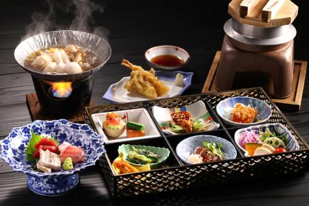 【源泉のお宿 湯河原千代田荘】秋の湯河原を味わう、