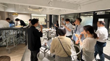 入社前に知りたいのは、「働く会社」より「働く人」と