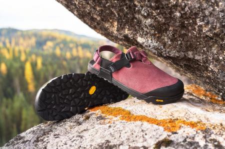 アウトドアフットウェアブランド、BEDROCK SANDALSよ